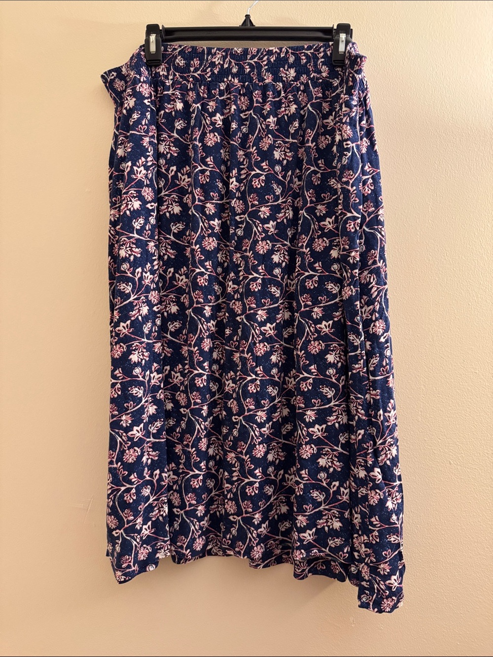 CROFT & BARROW Blue & White Floral Skirt